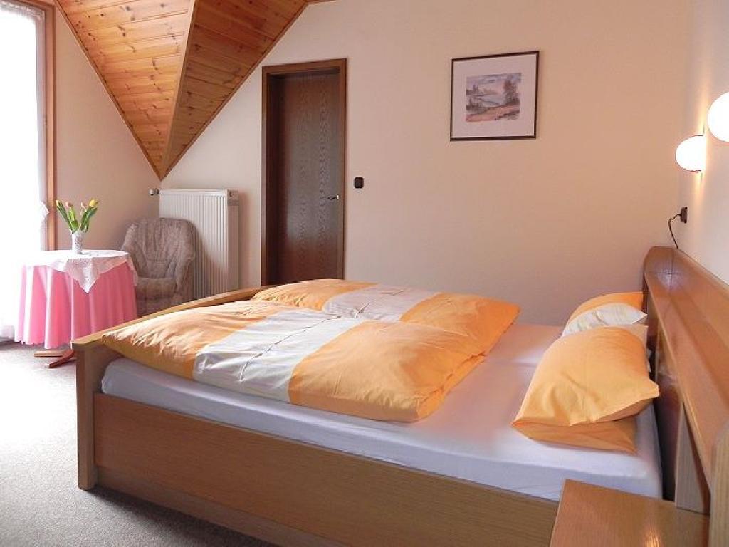 מזניך Gaestehaus Freimuth מראה חיצוני תמונה